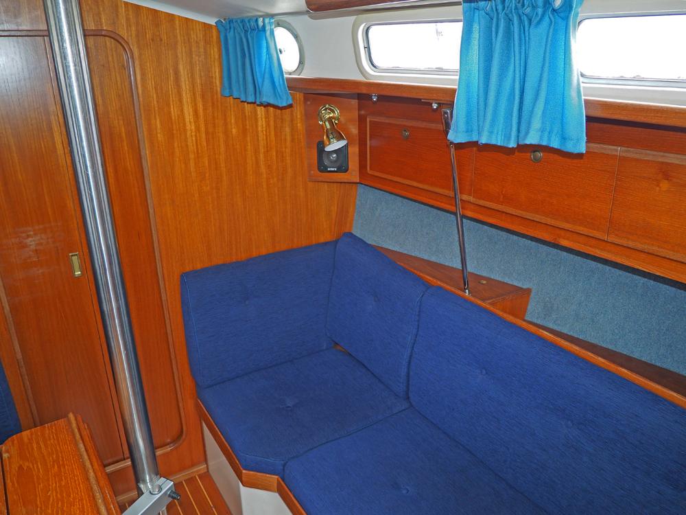 Salon, H&eacute;bergements